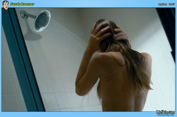 Sarah Roemer is sexy in the shower; Celebrity Hot 