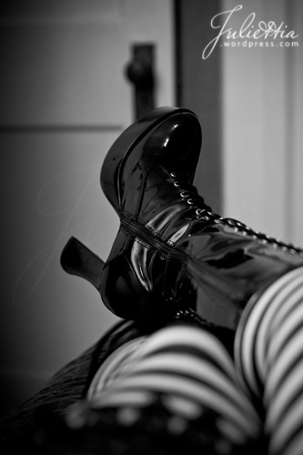 Sinful Sunday | Juliettia; Feet Femdom SFW 