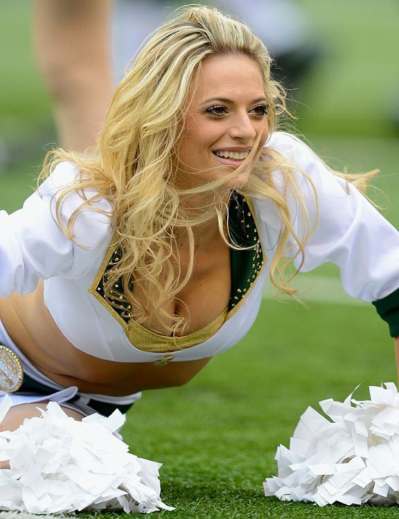 ...; Athletic Babe Big Tits Blonde Cheerleader Non Nude Uniform 